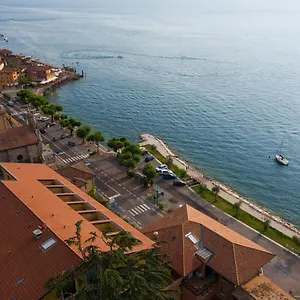 Hotell Garda Family House, Castelletto Di Brenzone